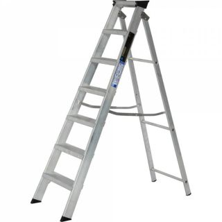 Werner 714 Series Aluminium Swingback Stepladder