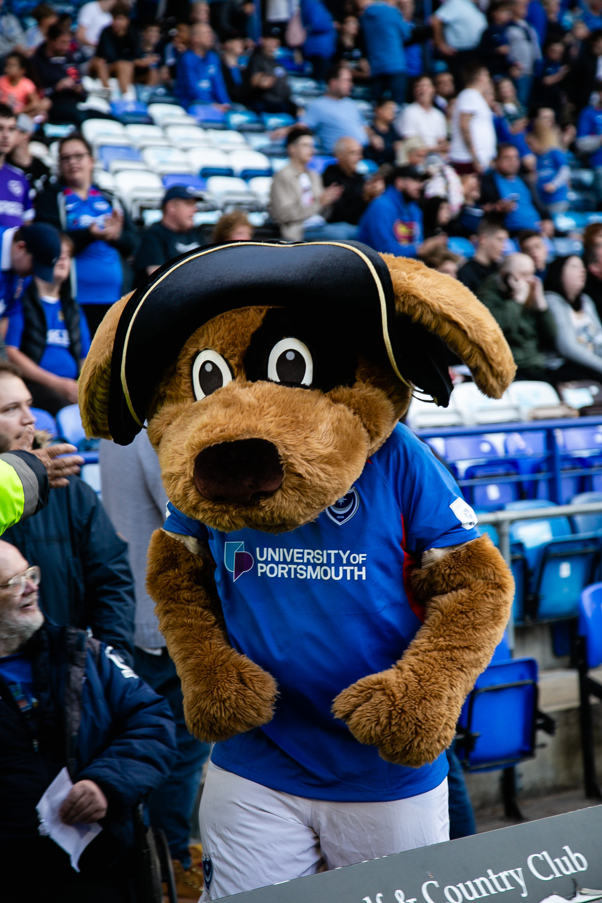 Covers Chichester to host Portsmouth FC players ‘Meet & Greet’ this October half term